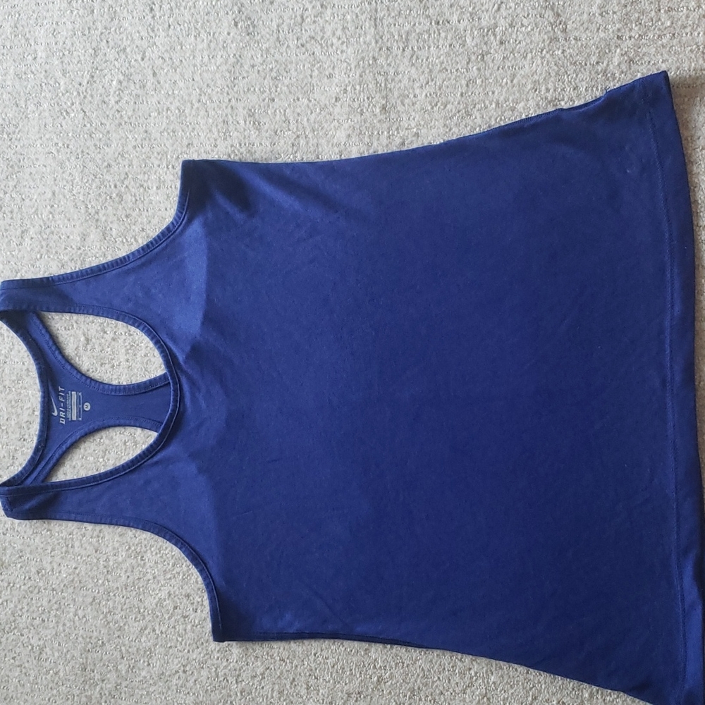nike tank